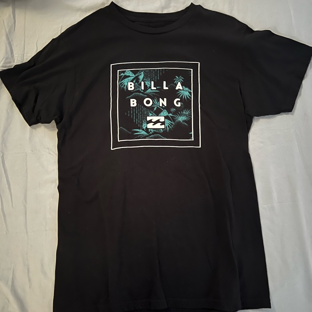 Billabong black moyen surf shirt size medium.